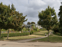 Closure of pedestrian bridge in Woking Park