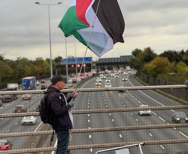 Woking vigil to remember victims of Gaza war