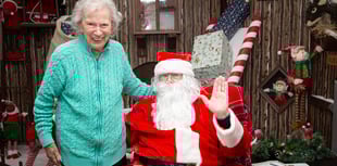 Goldsworth Park markets packed with festive cheer 