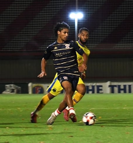 Naison O'Neill in action for Guildford City (Photo: Luke Davidson)