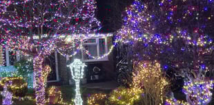 Bramble Way's Christmas lights in aid of cancer charity