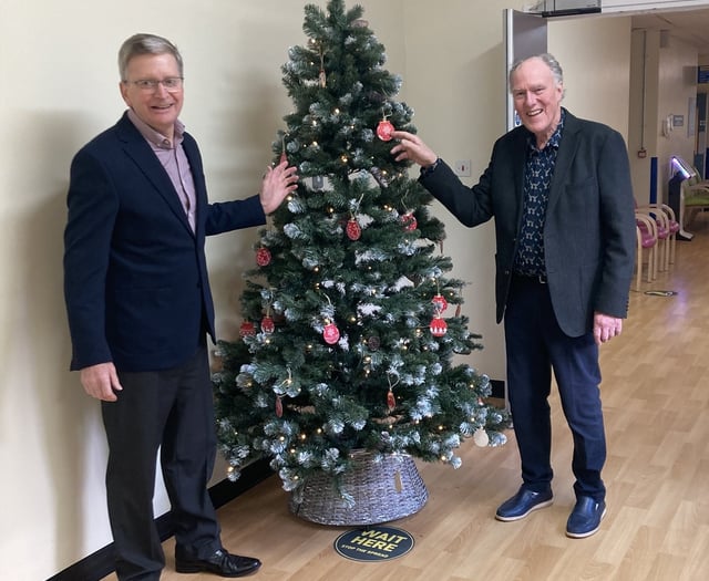 Hospital carol service tells Christmas story 