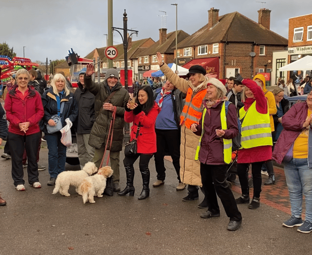 VIDEO: Horsell Christmas Market volunteers thank their Sweet Caroline
