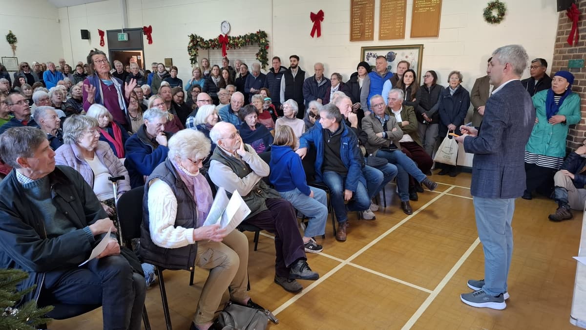 Mayford Forster raises Mayford concerns in Parliament | wokingnewsandmail.co.uk
