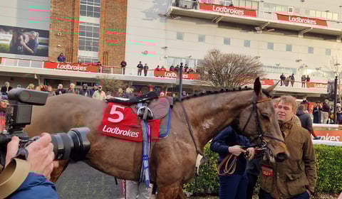 The Jukebox Man wins King George VI Chase at Kempton Park