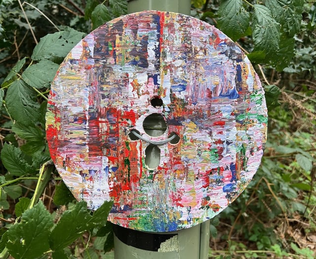 Horsell’s ‘Banksy Buttons’ make surprise Boxing Day comeback