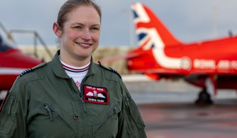Surrey woman becomes first female leader of Red Arrows