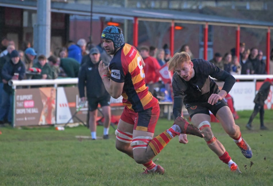 Chobham fall to defeat at Petersfield