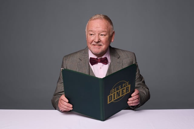 Les Dennis to appear in Waitress at Woking's New Victoria Theatre