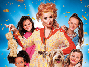 Claire Sweeney to star in Annie at New Victoria Theatre