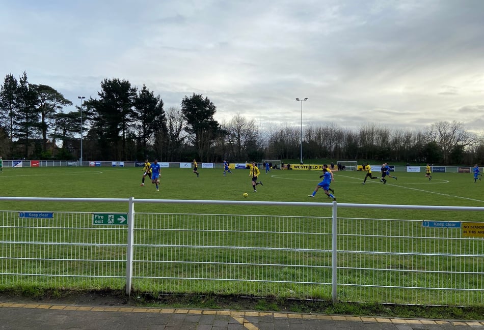 Ten-man Westfield earn home win against Binfield