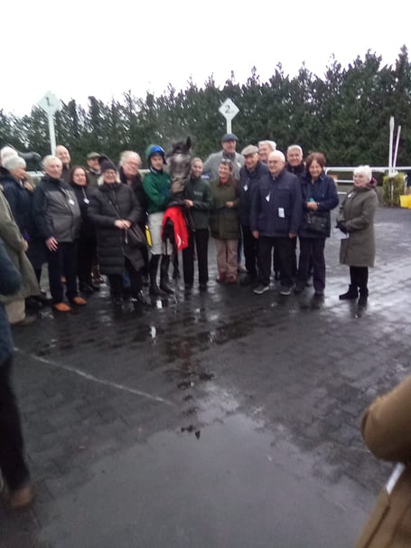 Lover Desbois at Kempton (Photo: Peter Moore)