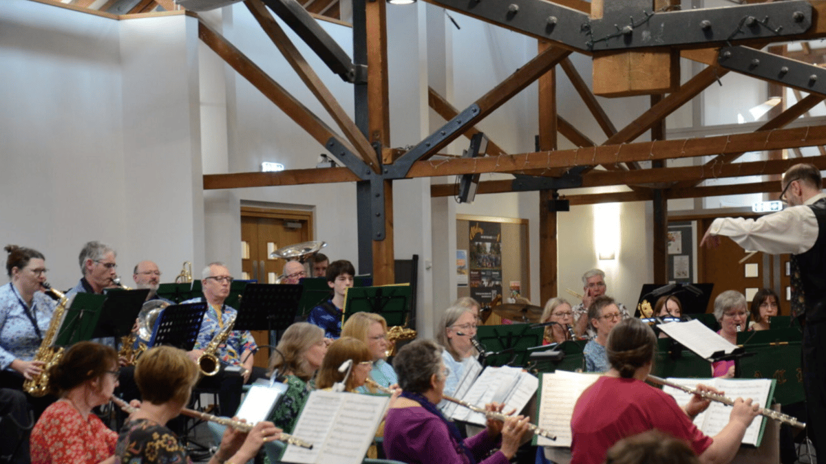 Alton Concert Band will play alongside The Lydian Singers