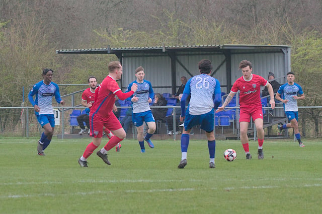 Knaphill return to winning ways with victory at Eversley & California
