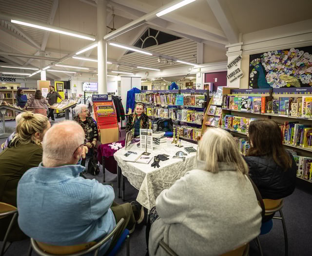 Readers try “speed dating for authors” at literary festival