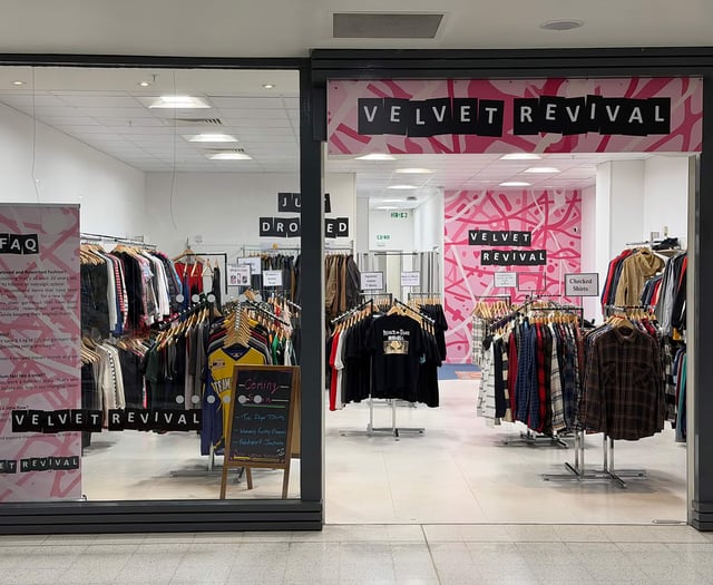 Live music is latest addition to vintage fashion store