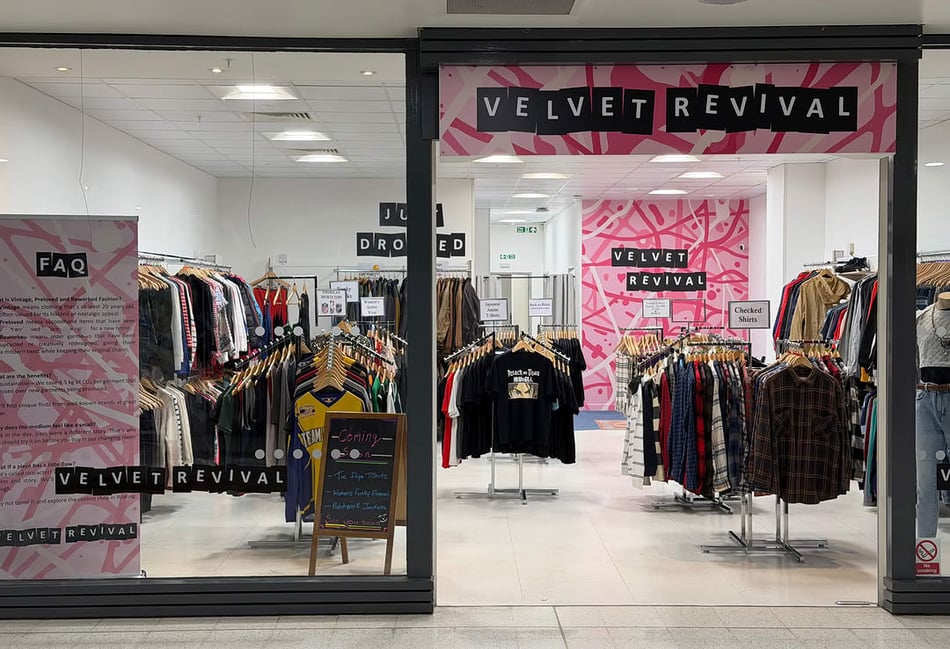 Live music is latest addition to vintage fashion store