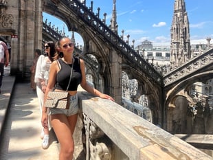 Surrey shopaholic quits £1,000-a-month habit by blocking fashion app