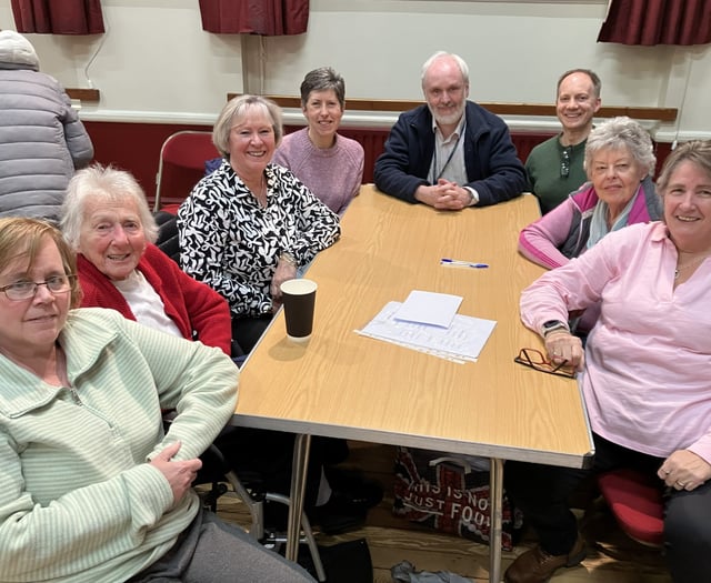 Quiz night raises £1.5k for community hospital