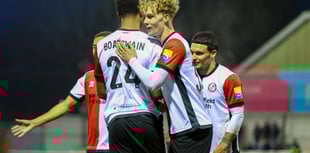 Woking academy graduate Tom Dryer signs first professional contract