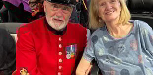 West End girl gets lunchtime treat with Chelsea Pensioners