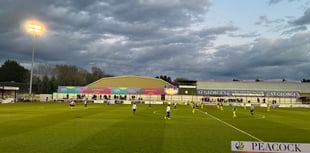 Woking come from behind to earn point at home to nine-man Altrincham