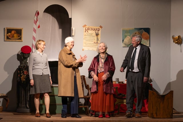 Tilbourne Players' Lettice and Lovage was tribute to Dame Maggie Smith