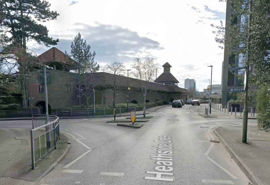 Man punched after challenging urinating males near station