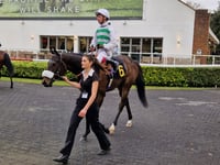 Rossa Ryan steers Havana Touch to victory at Kempton Park