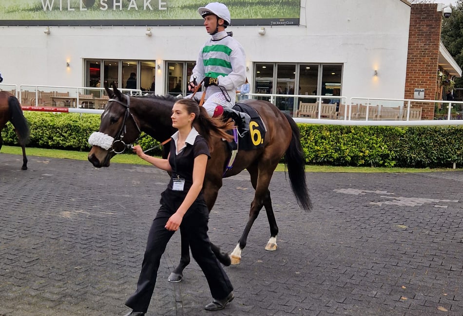 Rossa Ryan steers Havana Touch to victory at Kempton Park