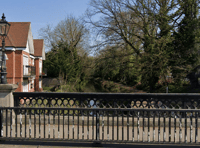 Man exposes himself in broad daylight on canal path