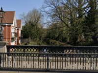 Man exposes himself in broad daylight on canal path