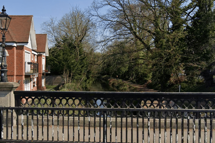 WNM Basingstoke Canal Woking