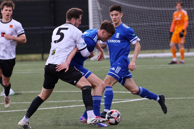 Action from Sheerwater's 3-0 win against Balham (Photo: Dan Eicke)