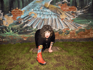 Unexpected gifts inspired Amy Mason's comedy show
