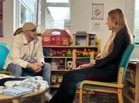 EastEnders star backs baby bundle call after Woking visit