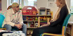 EastEnders star backs baby bundle call after Woking visit