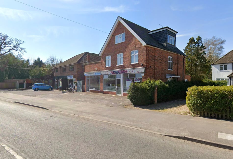 Chobham Londis approved despite concerns