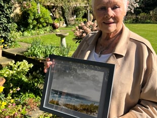 Dame Judi's donation to theatre picture perfect