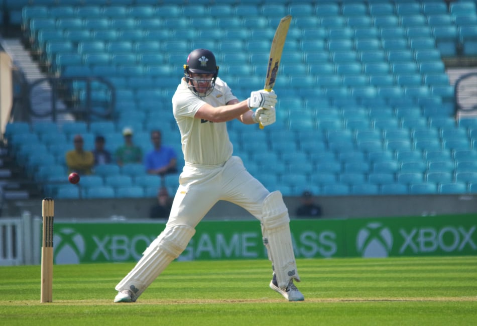 Surrey miss cutting edge in County Championship draw against Essex
