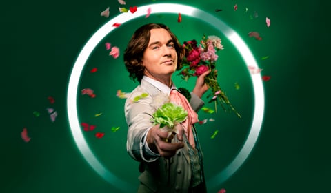 One-man play summons spirit of Oscar Wilde