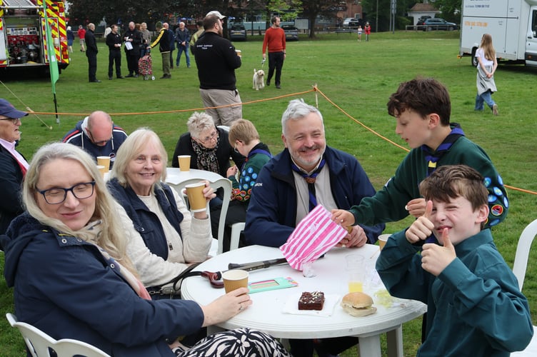 Horsell May Fayre