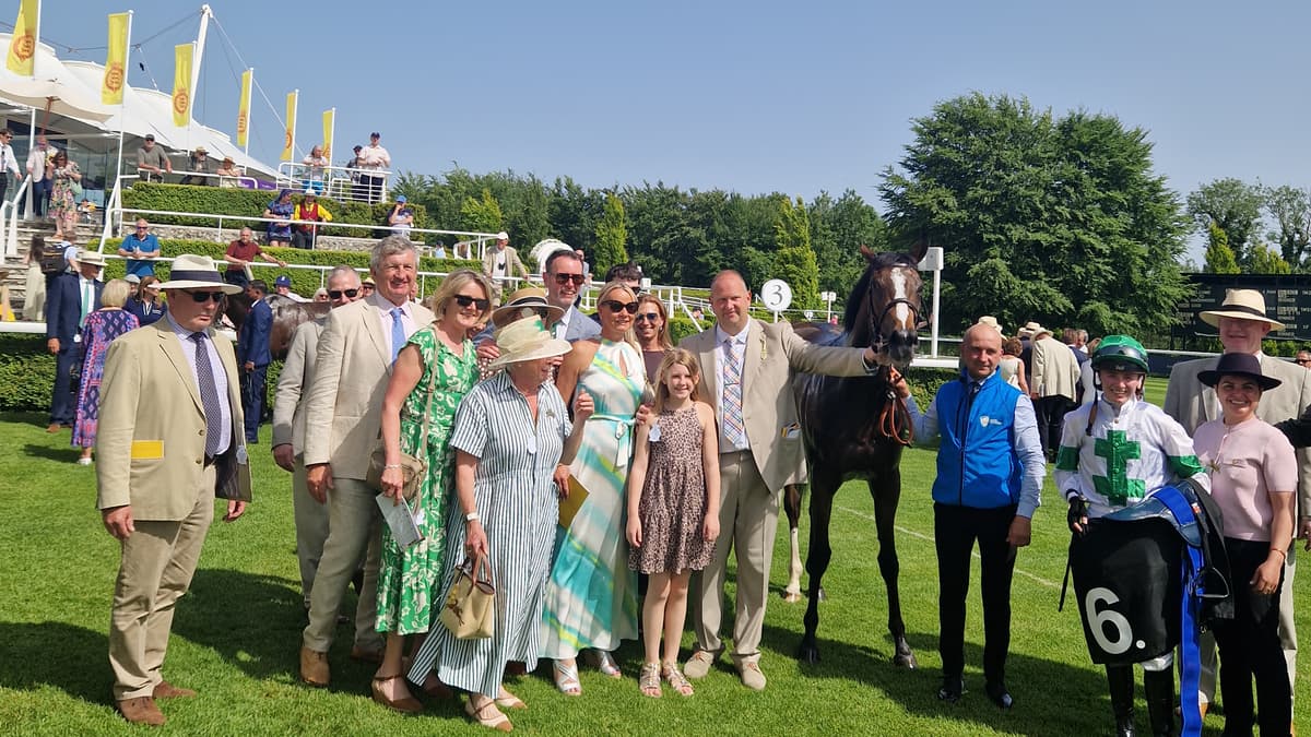 Peter Moore horse racing column: Almaqam wins Tattersalls Gold Cup ...