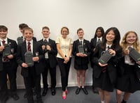 Students 'more confident' in phone-free schools
