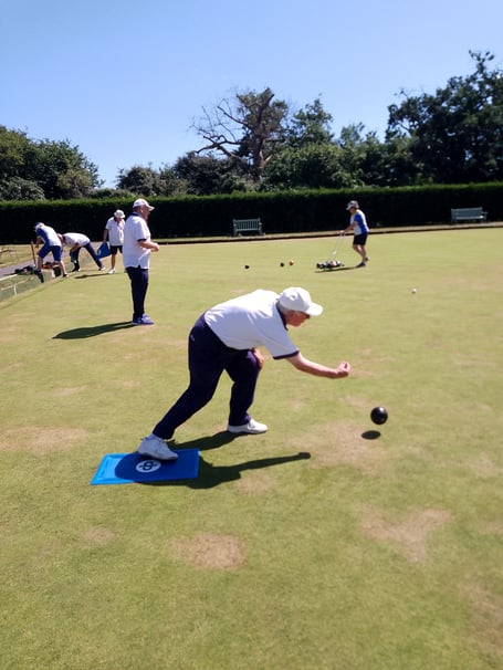 Ray Merritt in action against Cranleigh