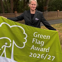 Brookwood Cemetery wins Green Flag award