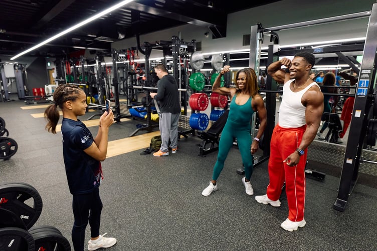 Kim and Sofia Valente meet Harry Aikines-Aryeetey