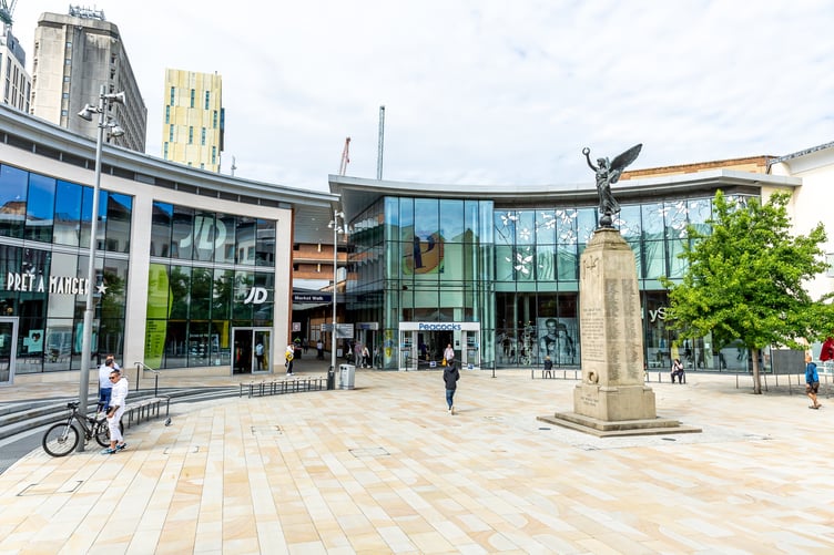 Woking Shopping