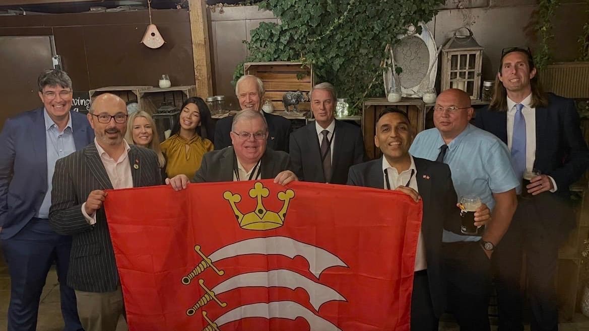 History made as West Surrey Council votes to bring back Middlesex name