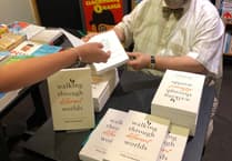 Author turns spotlight on Israeli Government